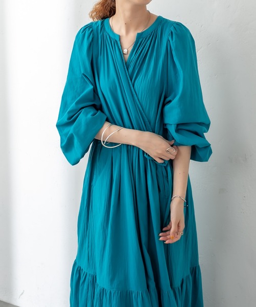 mystic（ミスティック）の「カシュクールティアードワンピース（ワンピース・レディース・オフホワイト/グリーン/バーガンディー・1/2）」の6枚目の写真