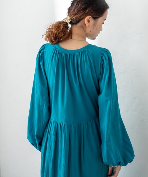 mystic（ミスティック）の「カシュクールティアードワンピース（ワンピース・レディース・オフホワイト/グリーン/バーガンディー・1/2）」の10枚目の写真