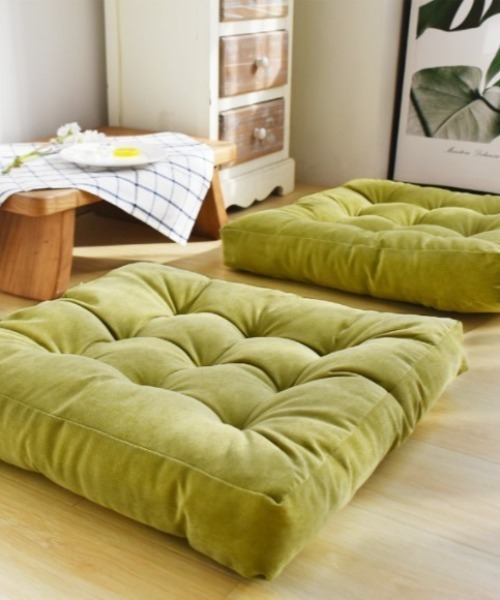 REBALANCE（リバランス）の「カラークッション ふわふわコーデュロイ（クッション/クッションカバー・レディース・A/B/C/D/E/F/G/I/J/K/L/M/N/O/P/H/Q/R・ONE SIZE）」の2枚目の写真
