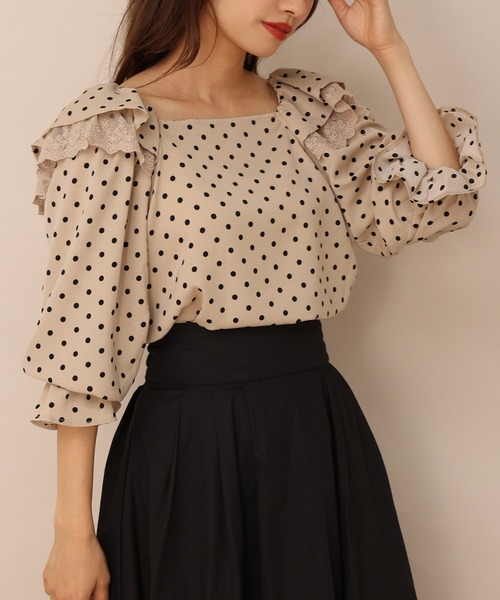 one after another NICE CLAUP（ワンアフターアナザーナイスクラップ）の「フリル衿アソートブラウス（シャツ/ブラウス・レディース・ブラック/アイボリー/ドット/チェック・FREE）」の3枚目の写真