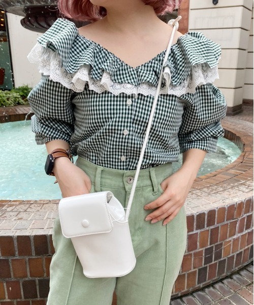 one after another NICE CLAUP（ワンアフターアナザーナイスクラップ）の「フリル衿アソートブラウス（シャツ/ブラウス・レディース・ブラック/アイボリー/ドット/チェック・FREE）」の4枚目の写真