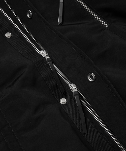 11 by Boris Bidjan Saberi ( ボリスビジャンサベリ)の「J17.1_JACKET(その他アウター・メンズ・ブラック・L)」の4枚目の写真