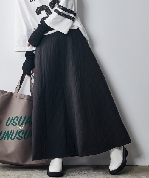 CHIC STYLE(シックスタイル)の「キルティングマキシフレアスカート <大きいサイズ有>シックスタイル (スカート・レディース・グレー/ブラック・4L/L/5L/LL/3L/6L/M)」の14枚目の写真