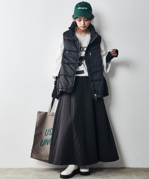 CHIC STYLE(シックスタイル)の「キルティングマキシフレアスカート <大きいサイズ有>シックスタイル (スカート・レディース・グレー/ブラック・4L/L/5L/LL/3L/6L/M)」の19枚目の写真