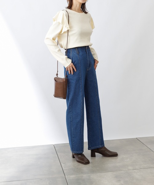 COLONY 2139（コロニートゥーワンスリーナイン）の「ランダムテレコ肩フリル長袖Tシャツ（Tシャツ/カットソー・レディース・アイボリー/ブルー/ブラック・SMALL/MEDIUM）」の10枚目の写真