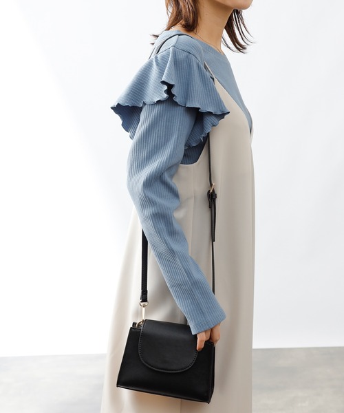 COLONY 2139（コロニートゥーワンスリーナイン）の「ランダムテレコ肩フリル長袖Tシャツ（Tシャツ/カットソー・レディース・アイボリー/ブルー/ブラック・SMALL/MEDIUM）」の20枚目の写真