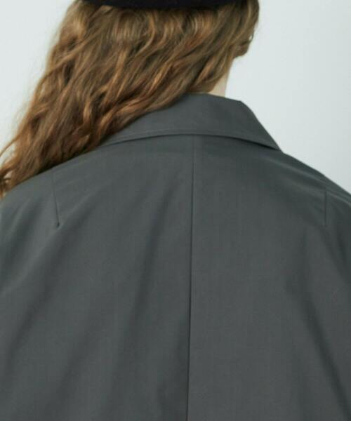FRAPBOIS（フラボア）の「ケーブルチェスター コート（その他アウター・レディース・グレイッシュベージュ/チャコールグレー・1/2）」の5枚目の写真