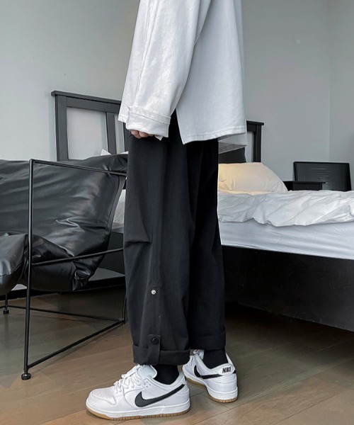 MGV(エムジーヴィー)の「ロールアップミリタリーパンツ(カーゴパンツ・メンズ・ベージュ/ブラック・MEDIUM/LARGE/X-LARGE)」の3枚目の写真