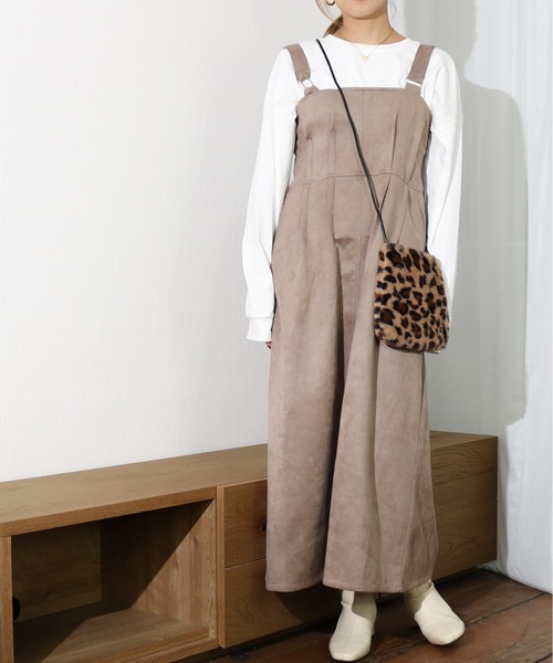 Per sist ence（パーシエンス）の「Per sist ence/パーシエンス　 ポンチスウェード タック入りジャンパースカート（ジャンパースカート・レディース・ブラウン/アイボリー/グレイッシュベージュ・FREE）」の9枚目の写真