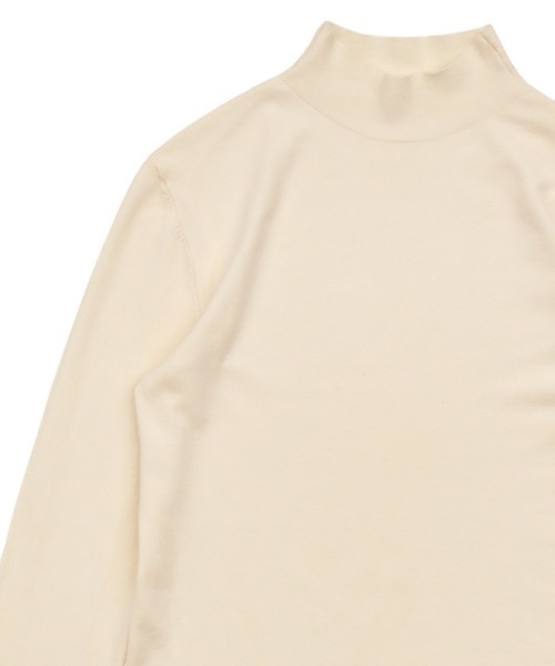 select MOCA（セレクトモカ）の「2021 AW ハイネックストレッチトップス（Tシャツ/カットソー・レディース・ブラック/レッド/アイボリー/チャコール・FREE）」の17枚目の写真