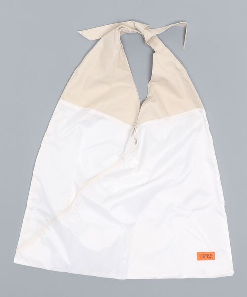 UNIVERSAL OVERALL(ユニバーサルオーバーオール)の「ユニバーサルオーバーオール アシンメトリーAZUMA BAG(ハンドバッグ・レディース・ホワイト/ブラック/カーキ/マスタード・FREE)」の9枚目の写真
