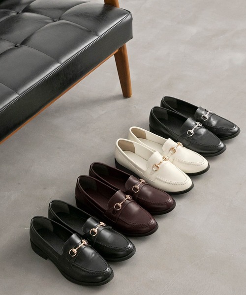 BONLECILL（ボンルシール）の「ゴールドビットローファー（ローファー・レディース・ブラック/ブラック系その他/ブラウン/アイボリー/ベージュ/ブラック系その他2・L/M/S）」の5枚目の写真