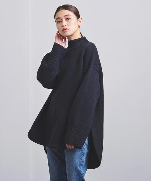 UNITED ARROWS（ユナイテッドアローズ）の「【WEB限定】＜UNITED ARROWS＞ラウンドヘム ハイネック ニット W◆（ニット/セーター・レディース・ライトグレー/ベージュ/ネイビー/ワインレッド・FREE）」の3枚目の写真