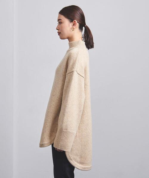 UNITED ARROWS（ユナイテッドアローズ）の「【WEB限定】＜UNITED ARROWS＞ラウンドヘム ハイネック ニット W◆（ニット/セーター・レディース・ライトグレー/ベージュ/ネイビー/ワインレッド・FREE）」の5枚目の写真