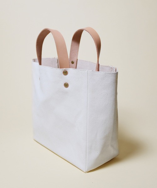 THE SUPERIOR LABOR（シュペリオールレイバー）の「paint canvas bag M（ショルダーバッグ・メンズ・ホワイト/グリーン/ブルー・FREE）」の4枚目の写真