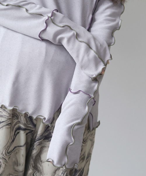 Bab（バブ）の「2WAY配色メロウハイネックトップス（Tシャツ/カットソー・レディース・パープル/アイボリー/キャメル・FREE）」の16枚目の写真