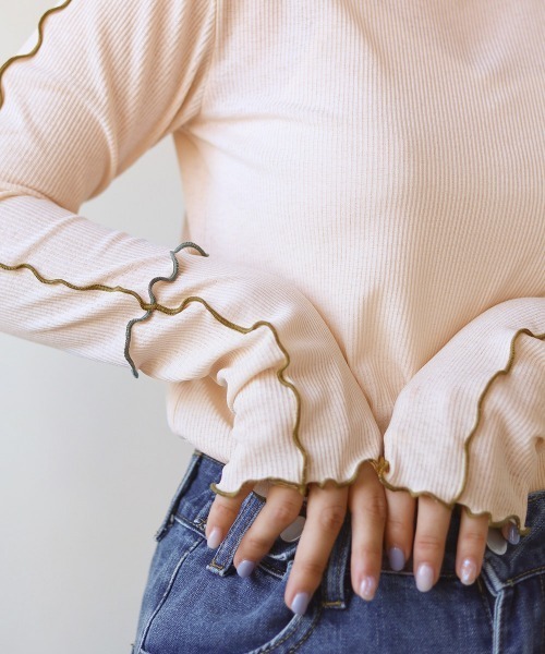 Bab（バブ）の「2WAY配色メロウハイネックトップス（Tシャツ/カットソー・レディース・パープル/アイボリー/キャメル・FREE）」の22枚目の写真