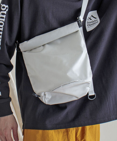 GLOSTER（グロスター）の「【GLOSTER/グロスター】コーデュラリップ ポーチM（ショルダーバッグ・メンズ・ブラック/ライトグレー・FREE）」の16枚目の写真