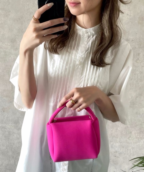 moment+（モーメントプラス）の「ネオプレーン スクエア２WAYミニボストンバッグ（ボストンバッグ・レディース・ブラック/サックスブルー/ピンク/オレンジ/グリーン・FREE）」の4枚目の写真