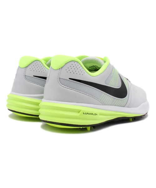 【極美品・日本未発売】ナイキ ルナ ベイパーストーム BOA 防水　26㎝ 極美品・日本未発売】ナイキ ルナ ベイパーストーム BOA 防水 26