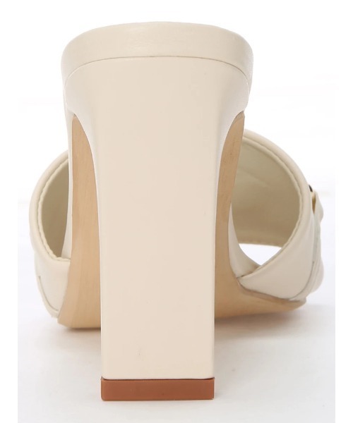 LIPSERVICE（リップサービス）の「チェーンスクエアミュール（サンダル・レディース・ベージュ/アイボリー・S/M/L）」の7枚目の写真