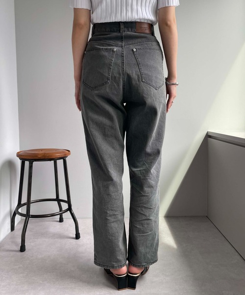 CAPRICIEUX LE'MAGE（カプリシューレマージュ）の「アシメベルトデニム（デニムパンツ・レディース・グレー・38/36）」の15枚目の写真