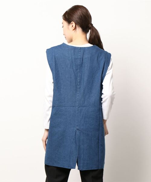 RETRO GIRL（レトロガール）の「ポケ付きデニムベスト（ベスト・レディース・ライトブルー/ダークブルー・FREE）」の5枚目の写真