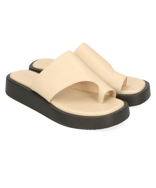 ORiental TRaffic（オリエンタルトラフィック）の「厚底トングサンダル/21241（サンダル・レディース・ブラック/ベージュ・LL/S/M/L/SS/3L）」の10枚目の写真