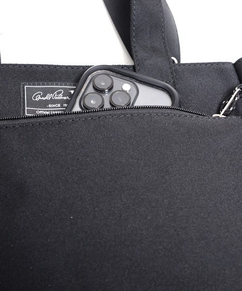 Arnold Palmer(アーノルドパーマー)の「撥水 10ポケットトート スモールサイズ(トートバッグ・レディース・ブラック/ワイン/ベージュ/グリーン/オフホワイト/ブラウン・F)」の11枚目の写真