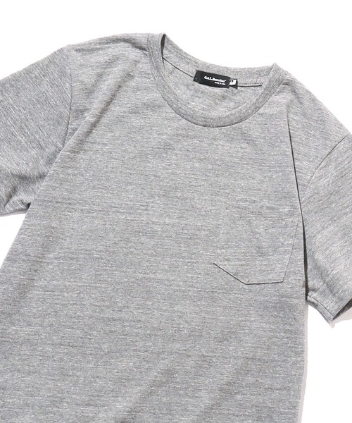 CAL.Berries(カルベリーズ)の「CAL.Berries/カルベリーズ CAL EASY CREW W/PKT UNISEX クルーネックT 半袖 ポケットTシャツ(Tシャツ/カットソー・メンズ・オフホワイト/ブラック/グレー・L/S/M)」の3枚目の写真