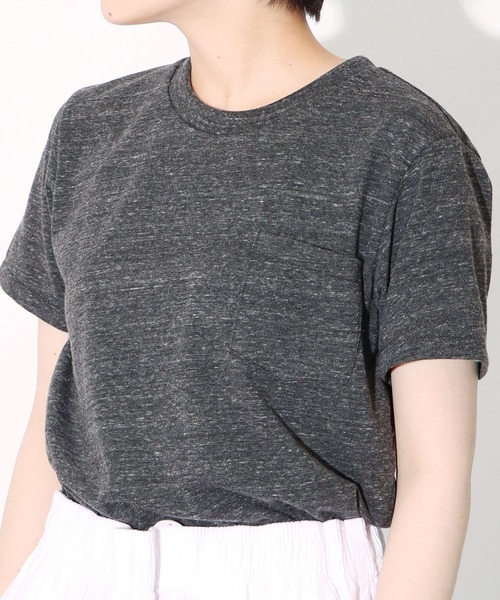 CAL.Berries(カルベリーズ)の「CAL.Berries/カルベリーズ CAL EASY CREW W/PKT UNISEX クルーネックT 半袖 ポケットTシャツ(Tシャツ/カットソー・メンズ・オフホワイト/ブラック/グレー・L/S/M)」の10枚目の写真
