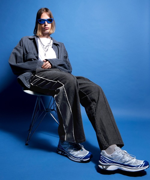 ENDER PRODUCTS（エンダープロダクツ）の「ユーズド加工サイドフリンジ切替セミワイドストレートデニムパンツ 【ENDER PRODUCTS/エンダープロダクツ】（デニムパンツ・メンズ・グレー/ブラック/ブルー・M/L）」の2枚目の写真