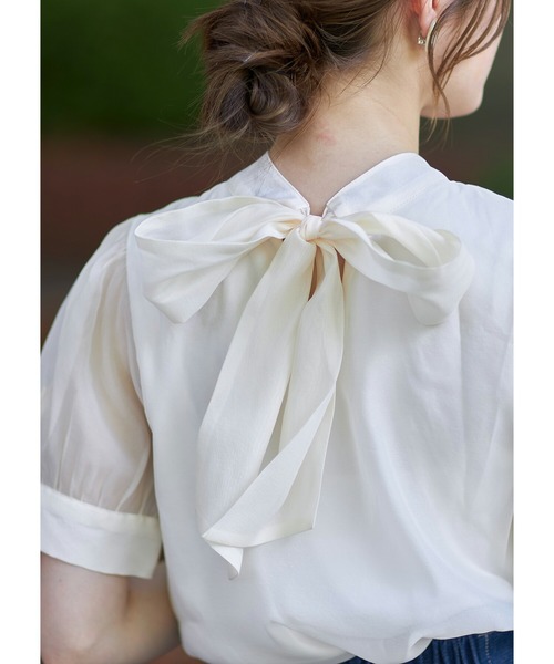tocco closet（トッコ　クローゼット）の「前後２WAYボウタイリボンシアーブラウス（シャツ/ブラウス・レディース・アイボリー/グレイッシュブルー・M）」の3枚目の写真