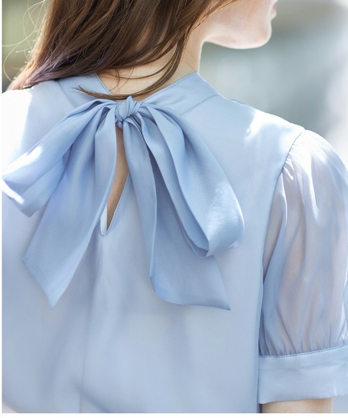 tocco closet（トッコ　クローゼット）の「前後２WAYボウタイリボンシアーブラウス（シャツ/ブラウス・レディース・アイボリー/グレイッシュブルー・M）」の13枚目の写真