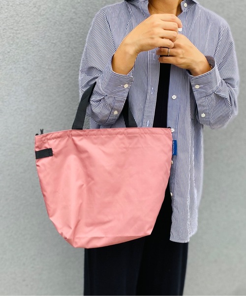 FRUIT OF THE LOOM(フルーツオブザルーム)の「FRUIT OF THE LOOM/フルーツオブザルーム/FTL SD SMALL 2WAY TOTE BAG M 14663400(ショルダーバッグ・レディース・ブラック/ベージュ/ネイビー/ブラウン/グレー/ピンク/グリーン・ONESIZE)」の7枚目の写真