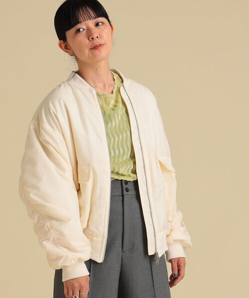 Ray BEAMS（レイビームス）の「Ray BEAMS / MA-1 タイプ ブルゾン（MA-1・レディース・ブラック/オフホワイト/オリーブ・1/0）」の10枚目の写真