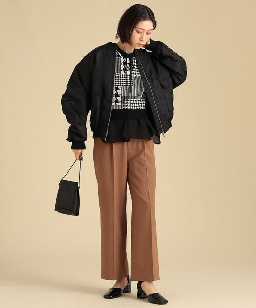 Ray BEAMS（レイビームス）の「Ray BEAMS / MA-1 タイプ ブルゾン（MA-1・レディース・ブラック/オフホワイト/オリーブ・1/0）」の14枚目の写真