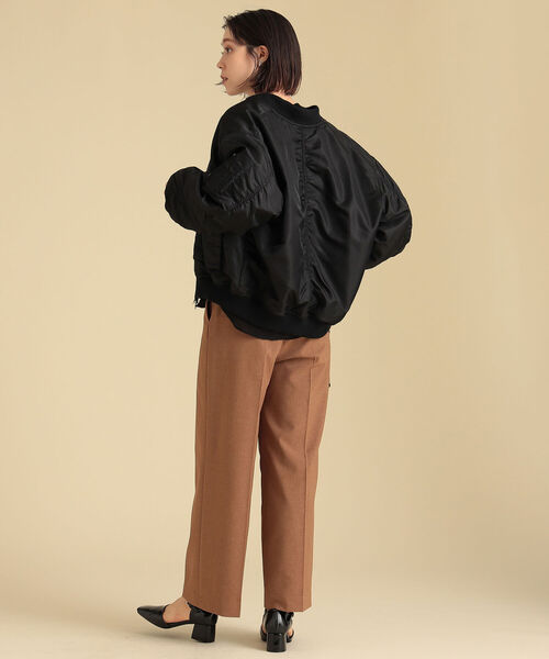 Ray BEAMS（レイビームス）の「Ray BEAMS / MA-1 タイプ ブルゾン（MA-1・レディース・ブラック/オフホワイト/オリーブ・1/0）」の16枚目の写真