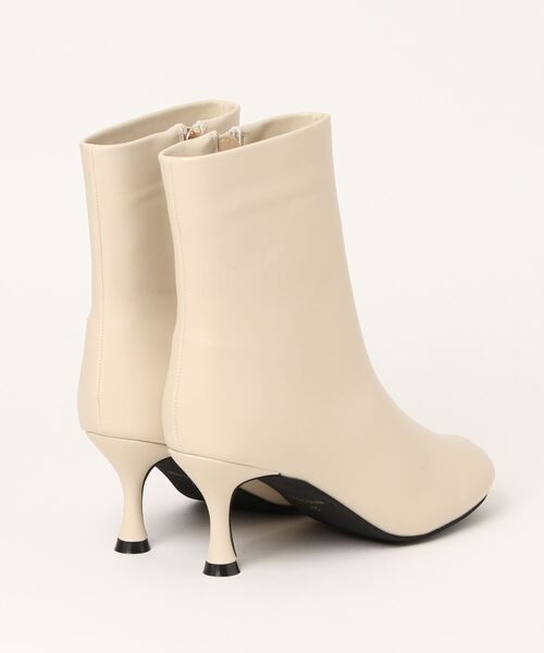 Te chichi（テチチ）の「ラウンドトゥミドルブーツ（ブーツ・レディース・ブラック/オフホワイト/モカ・38/37）」の4枚目の写真