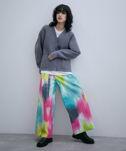 ADAM ET ROPE'（アダムエロペ）の「【サステナブル】グラデーションプリントワイドパンツ（その他パンツ・レディース・ブラック/ピンク系その他2・36/38）」の16枚目の写真