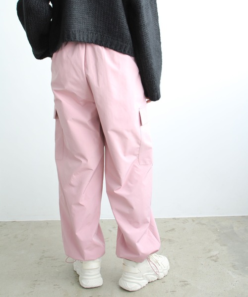 GeeRA(ジーラ)の「裾ドロストカーゴパンツ(カーゴパンツ・レディース・ピンク/ブラック/カーキ・LARGE/MEDIUM/SMALL)」の14枚目の写真