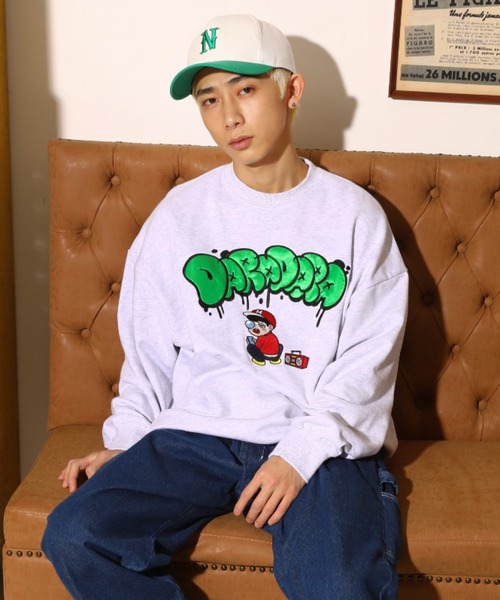 SPINNS（スピンズ）の「【ビッグシルエット】ミゲルくん ダラダラスウェット（スウェット・メンズ・アッシュグレー/ブラック/オレンジ/ロイヤルブルー・ONESIZE）」の2枚目の写真