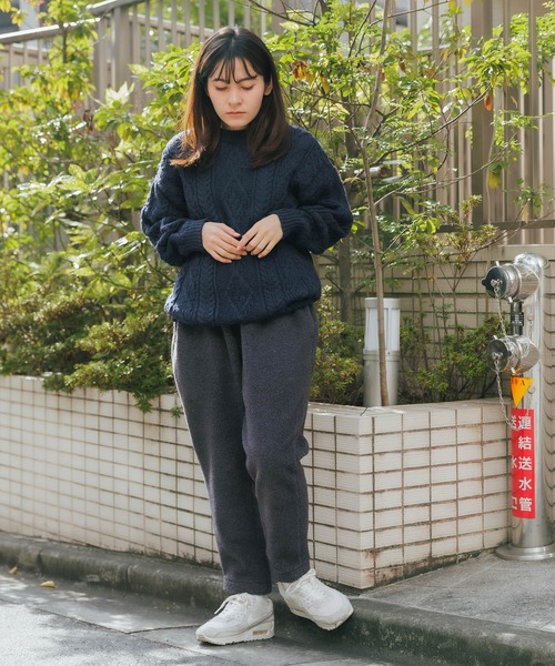 Oldderby Knitwear（オールダービーニットウェア）の「OLDDERBY KNITWEAR/オールドダービーニットウェア ケーブルニットプルオーバー（ニット/セーター・レディース・ネイビー/サンドグレー・S/XL）」の12枚目の写真