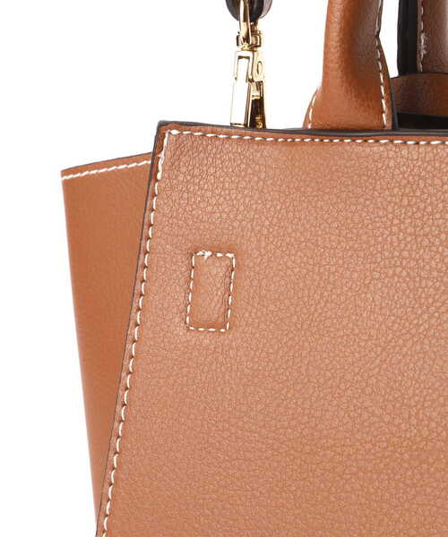 N.（N. Natural Beauty Basic）（エヌエヌナチュラルビューティーベーシック）の「フロントベルトショルダーバッグ（トートバッグ・レディース・ブラック/ベージュ・ﾌﾘ-）」の8枚目の写真