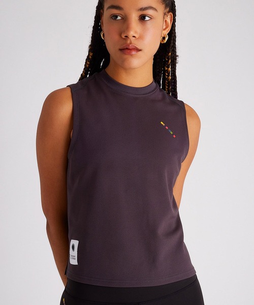 Saturdays NYC(サタデーズ ニューヨークシティ )の「All Terrain Lightweight Cropped Tank(タンクトップ・レディース・ブラック/パープル・L/M/S)」の2枚目の写真