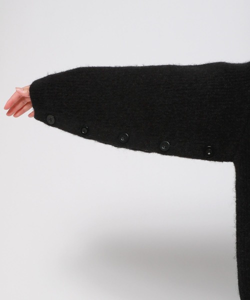 PAGEBOY（ページボーイ）の「マントスリーブカーディガン（カーディガン/ボレロ・レディース・ブラック/オフホワイト/ブルー・FREE）」の6枚目の写真