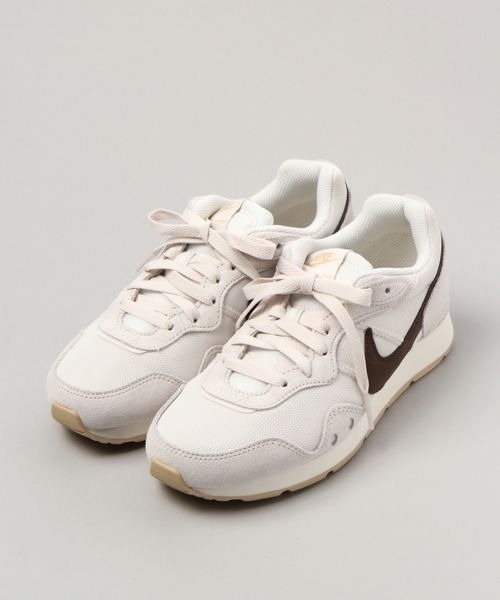 JEANASIS(ジーナシス)の「【NIKE】ベンチャーランナー/187407(スニーカー・レディース・ホワイト系その他・MEDIUM/LARGE)」の4枚目の写真