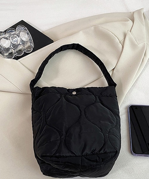 aimoha（アイモハ）の「２WAY　キルト　バケツバッグ（ハンドバッグ・レディース・ホワイト/ピンク/ブラック・FREE）」の20枚目の写真