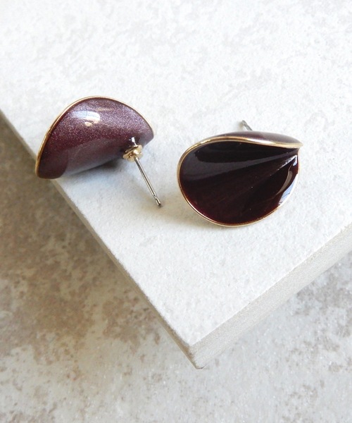 The Rule（ザルール）の「The Rule ザルール : OAK rolled pierced earring : オークロールピアス（ピアス（両耳用）・レディース・オレンジ/ネイビー/ダークグリーン/グレー/ホワイト/ワインレッド/モカ・FREE）」の6枚目の写真