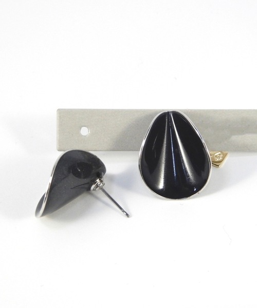 The Rule（ザルール）の「The Rule ザルール : OAK rolled pierced earring : オークロールピアス（ピアス（両耳用）・レディース・オレンジ/ネイビー/ダークグリーン/グレー/ホワイト/ワインレッド/モカ・FREE）」の13枚目の写真